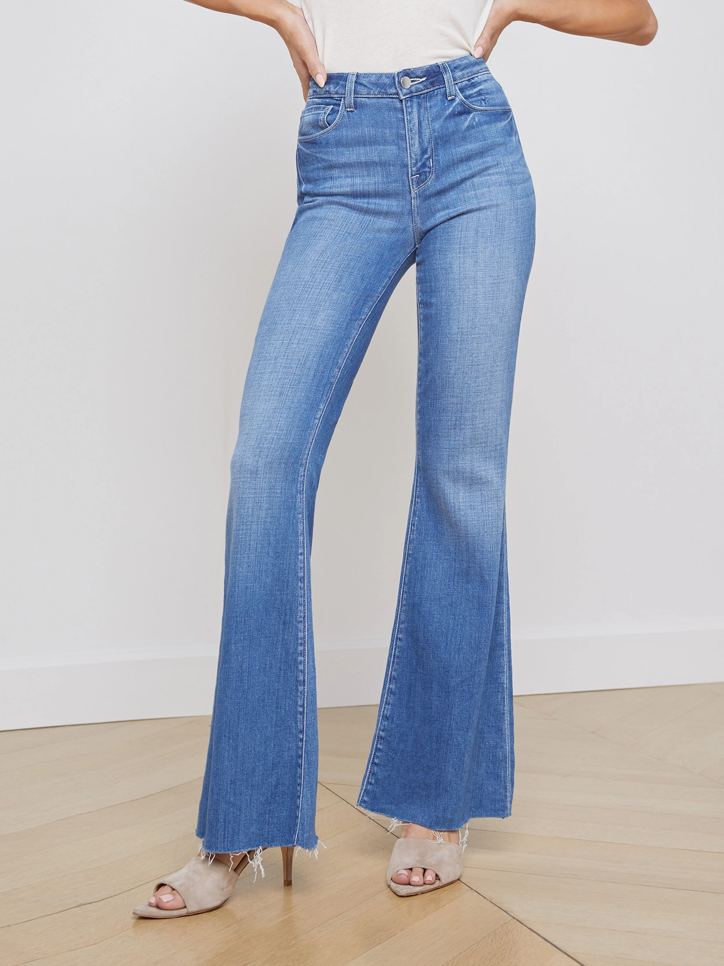 Sera Sneaker Flare Jean - Image 4
